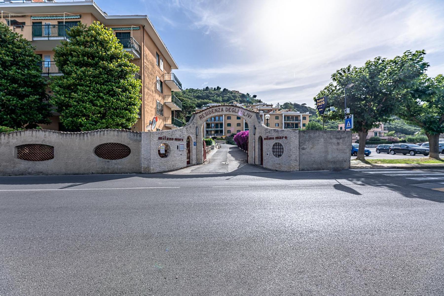 Appartement La Dimora Della Lullu, Luxury à Pietra Ligure Extérieur photo